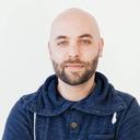 Parent rewarding kids with app